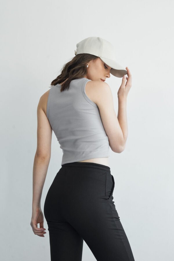 MUSCULOSA NINA (CORTA)